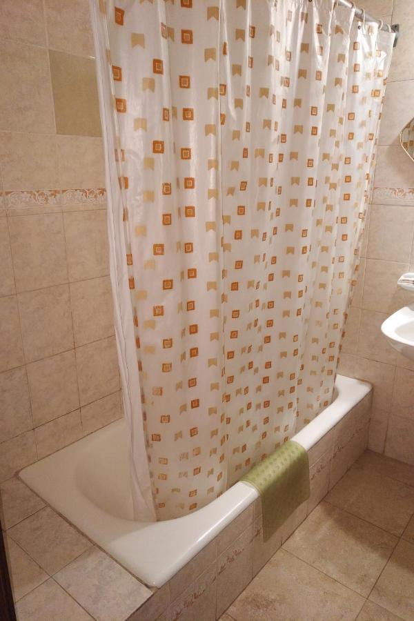 Crystal Hotel Салта Екстериор снимка