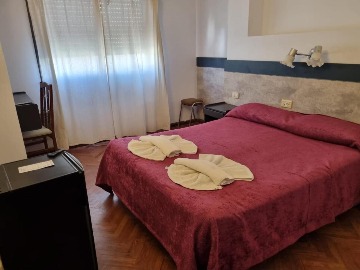 Crystal Hotel Салта Екстериор снимка